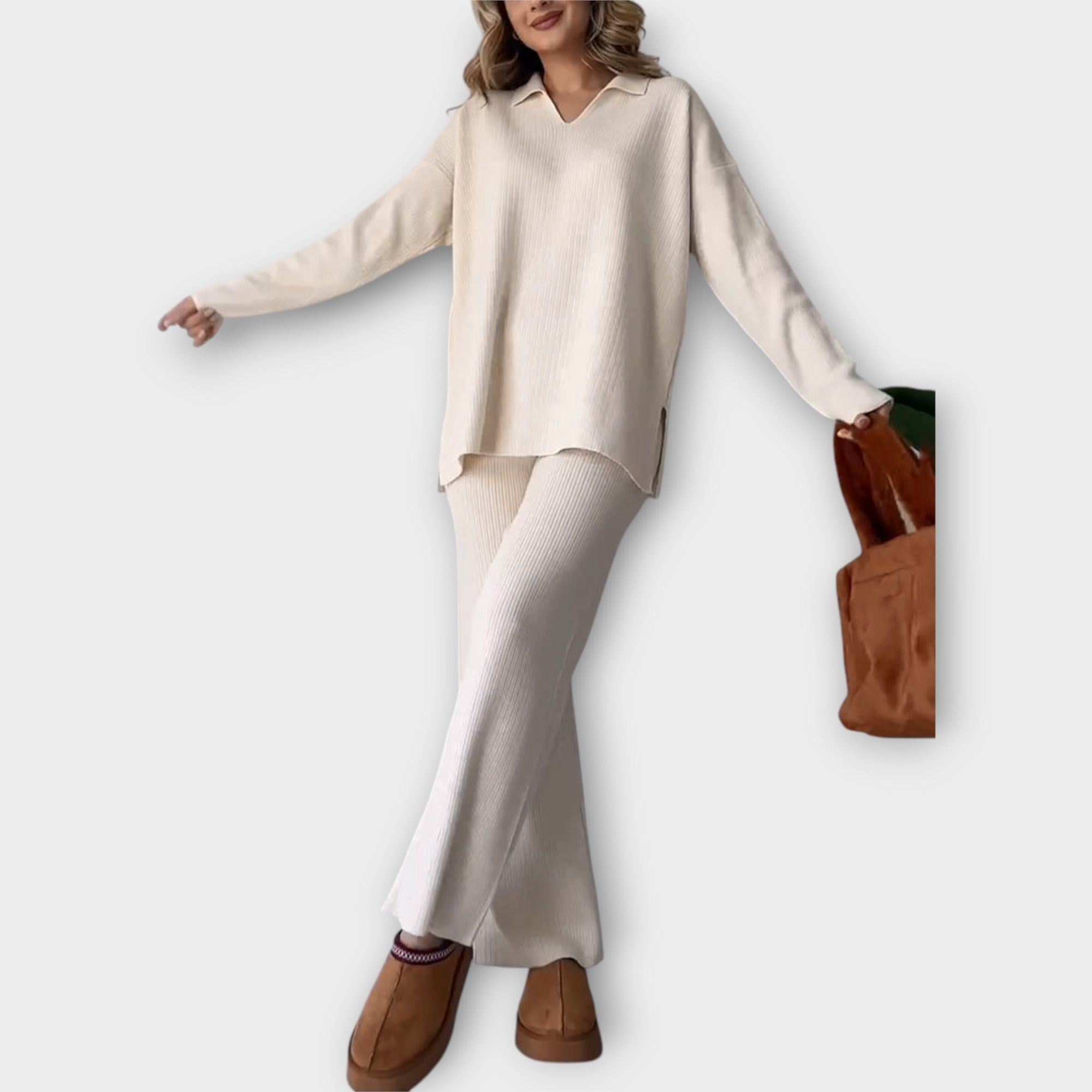 Lady Alice Set with a Relaxed Fit and Minimal Design