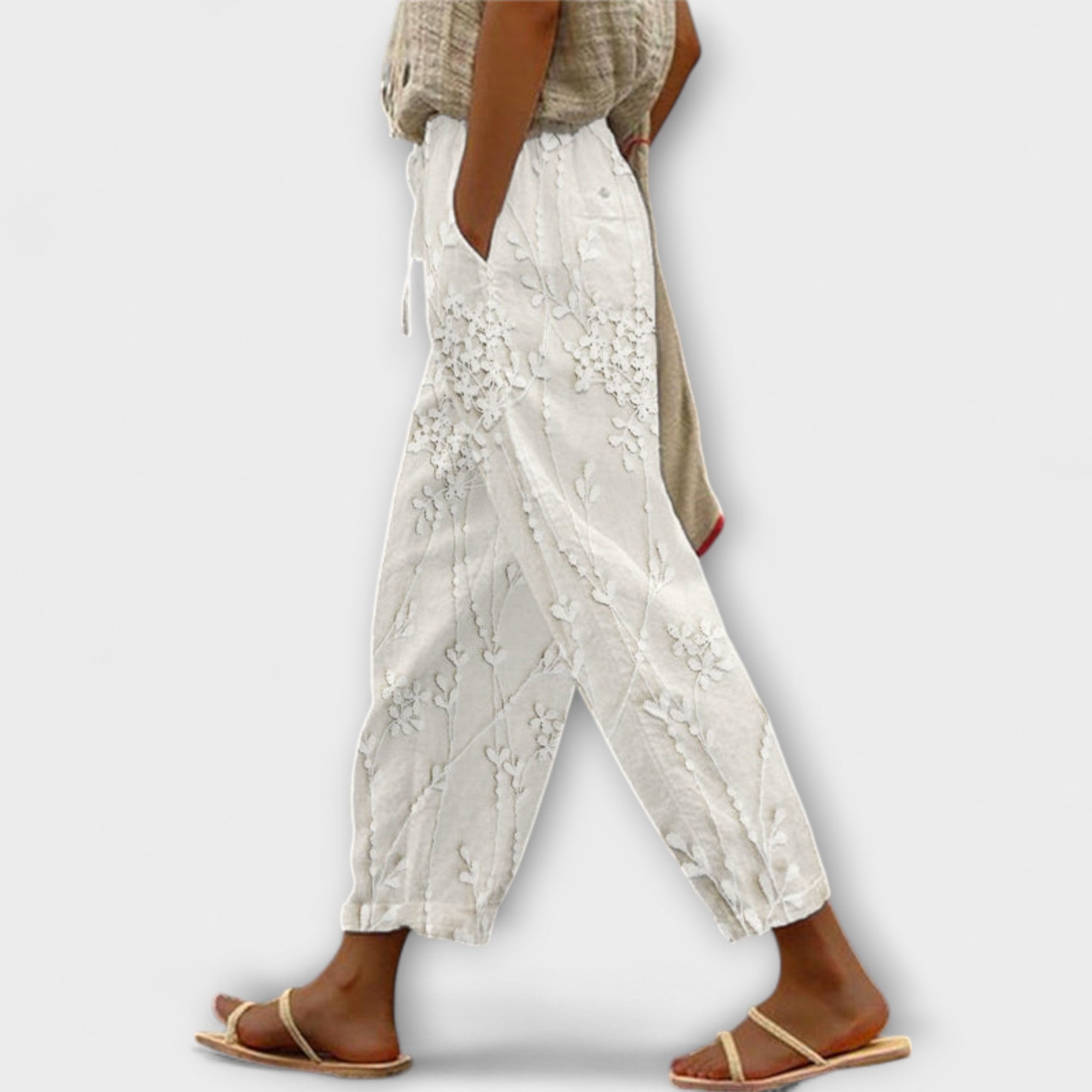 Lady Zoey Printed Wineleaf Trousers