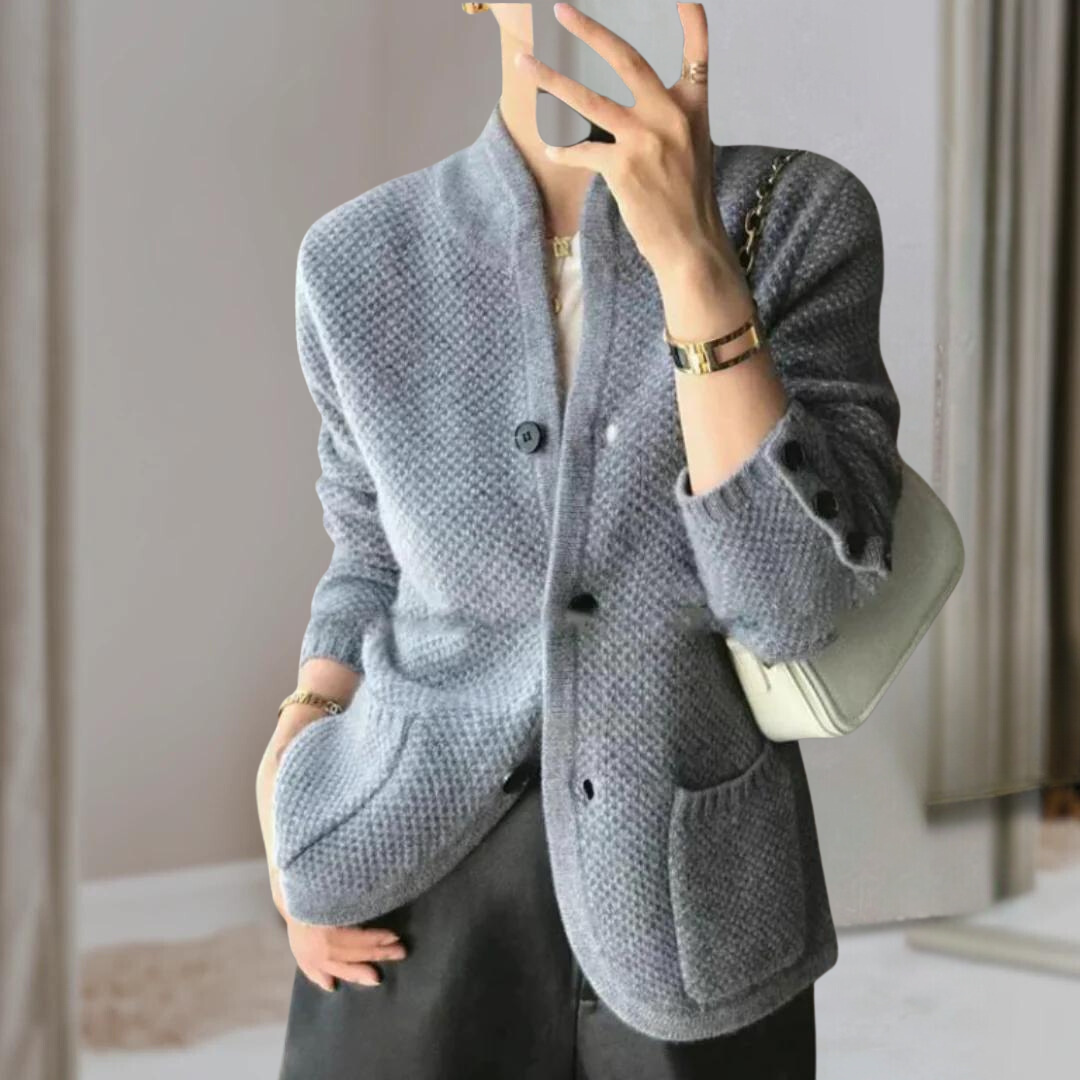 Lady Aria Classic Cardigan