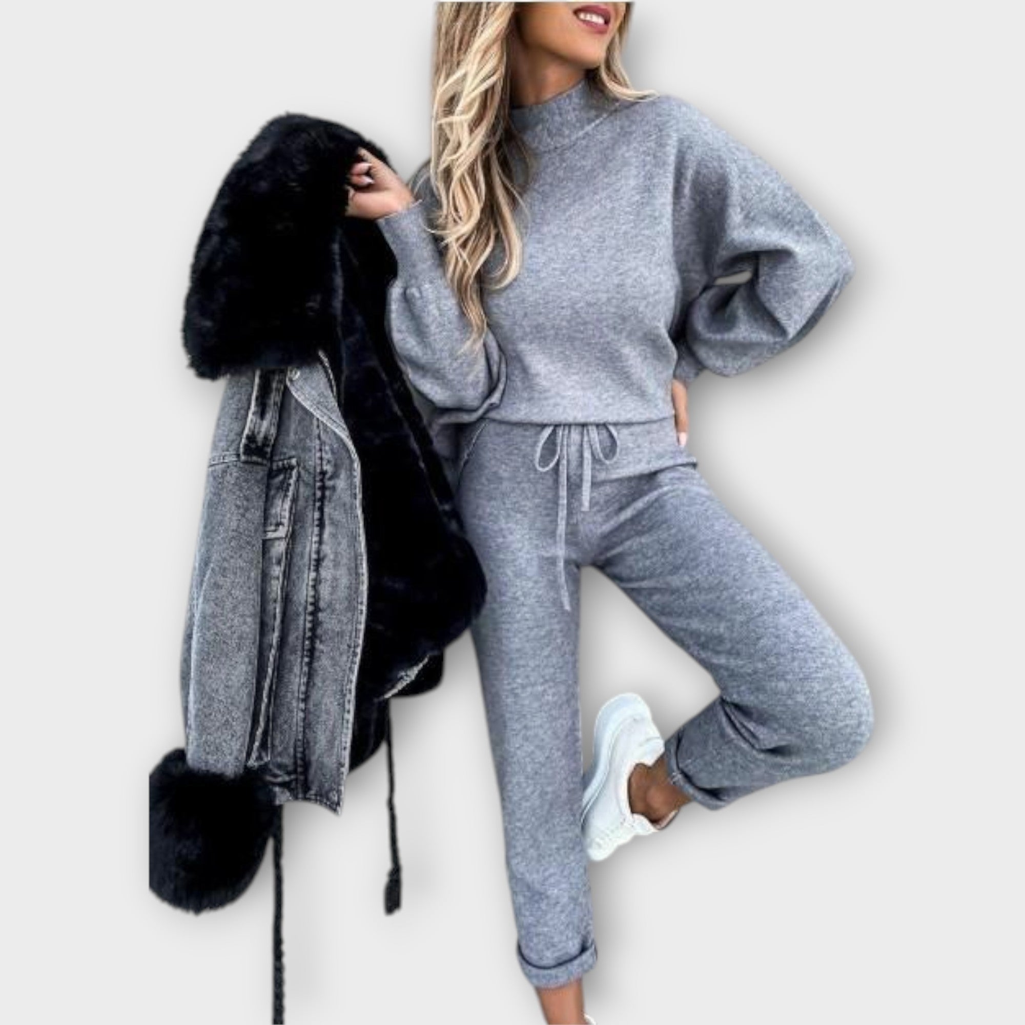 Lady Holly Set with a Comfortable Fit and Timeless Elegance