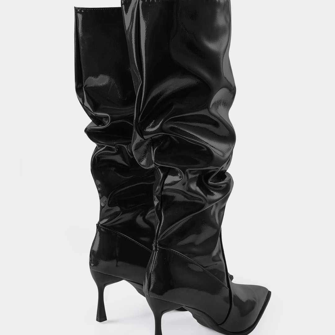 Lady Octaviana Folded Pointed Synthetic Leather Boots