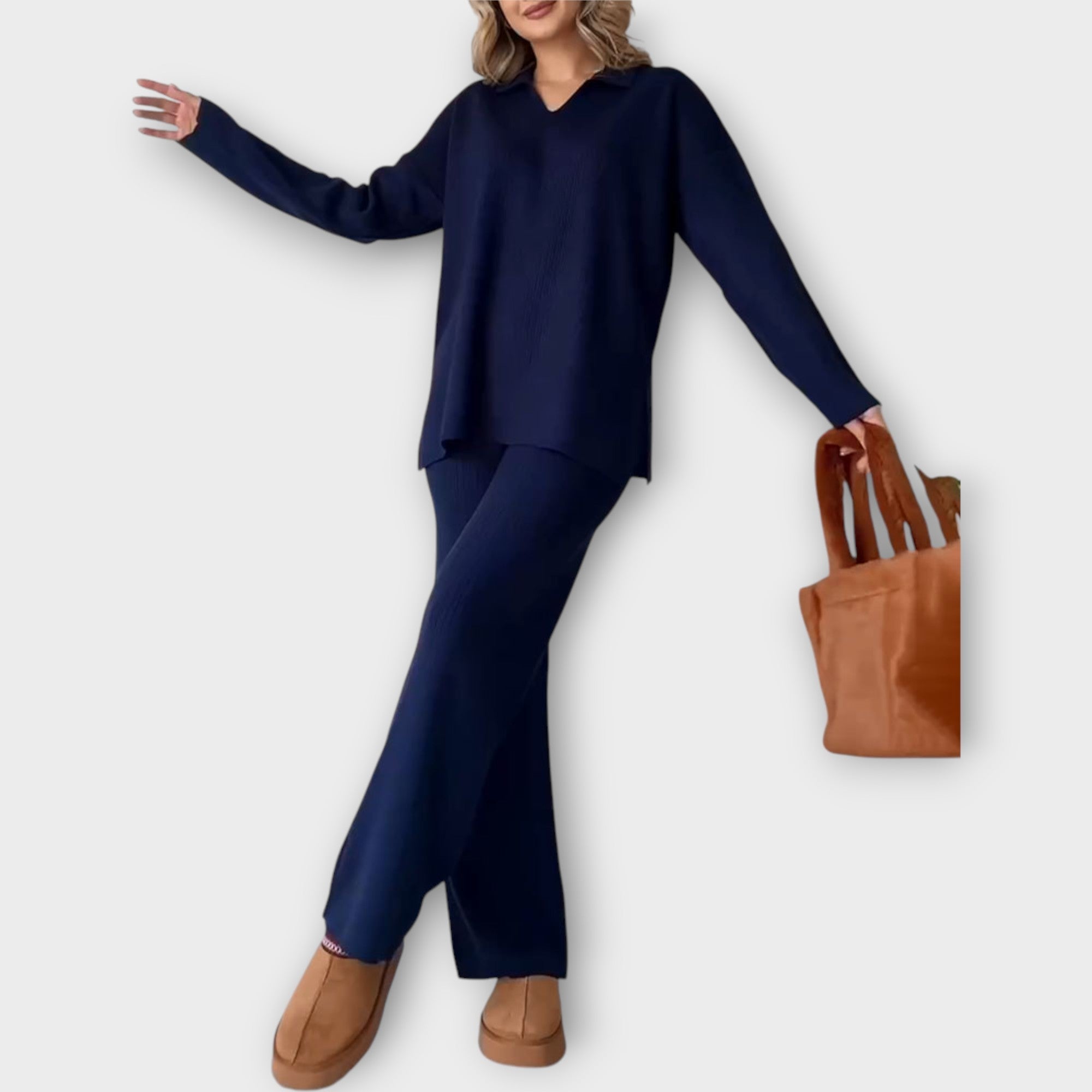 Lady Alice Set with a Relaxed Fit and Minimal Design