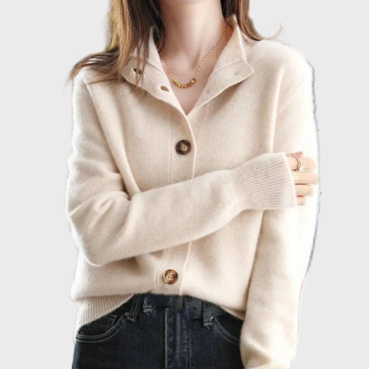 Lady Beatrice Chic Knitted Cardigan