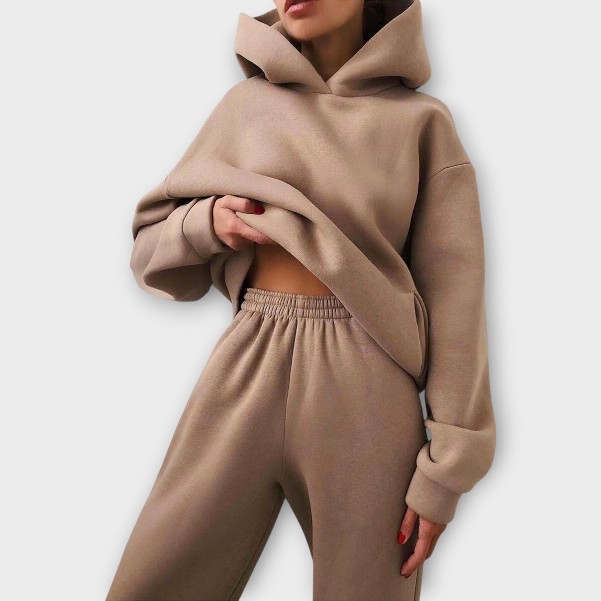 Lady Charlotte Set with Hood and Modern Comfort