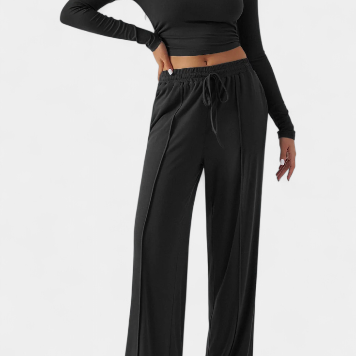 Lady Tessa Two-Piece Round Neck Set