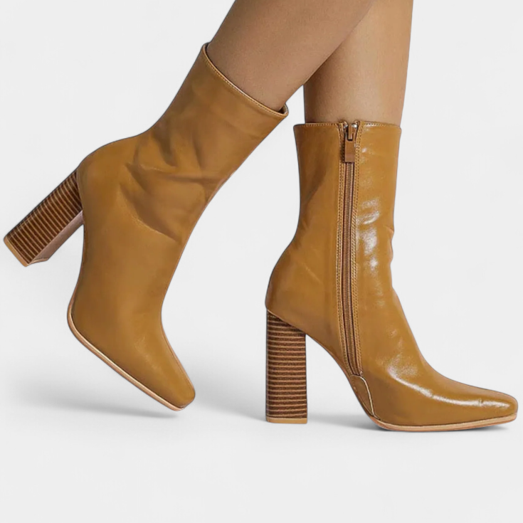Lady Evelyn Voluminous Calf Boots