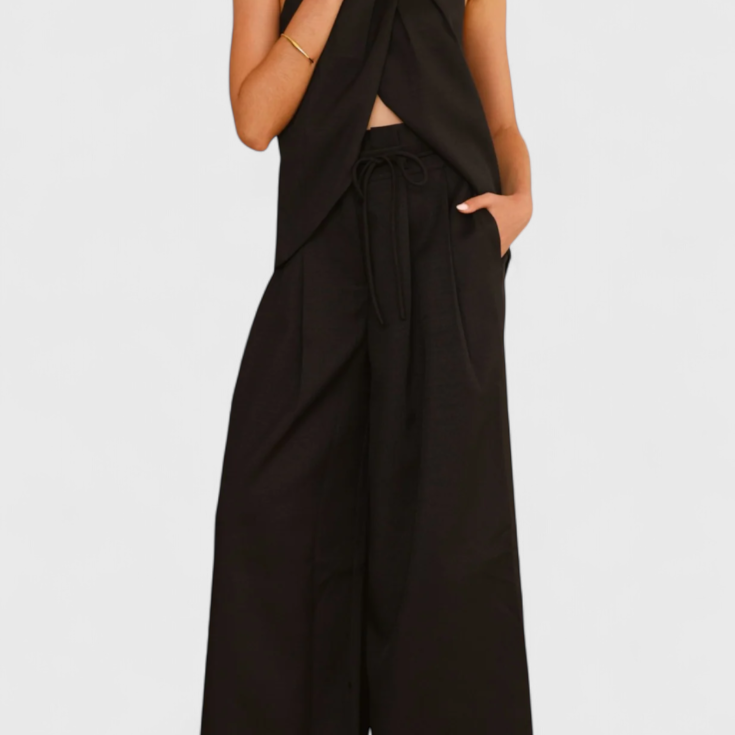 Lady Maisie Linen Set with Front-Slit Top and Wide-Leg Trousers